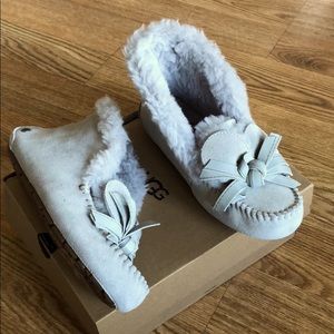 UGGs grey violet moccasins size 7